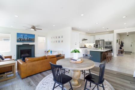 4129 Adishian Way, Corona, California 92883, USA