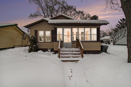 2214 Torrent Street, Muskegon, Michigan 49441, États-Unis