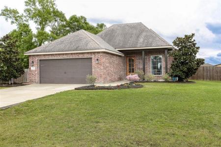 4194 Camryn Road, Lake Charles, Louisiana 70611, USA