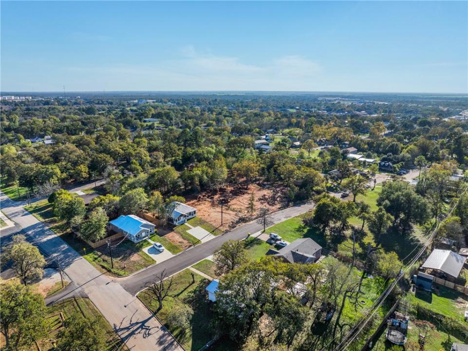 121 Crestway Street, Hearne, Teksas 77859, Amerika Birleşik Devletleri