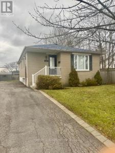 695 ANNLAND STREET, Pickering (bay Ridges), 安大略省 L1W 1A9, 加拿大