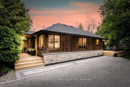 12 DOMAR ROAD, Tiny, Ontario L0L 2J0, CANADÁ