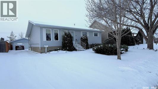 10326 HENDERSON DRIVE, North Battleford, ساسكاتشوان S9A 3Y9, كندا 