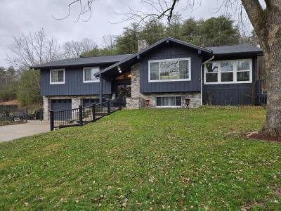 517 St Rt 522, Pedro, Ohio 45659, USA