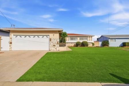 4950 Dafter Dr, San Diego, California 92102, USA