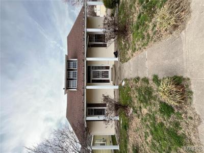 700 Carelton, Caruthersville, Missouri 63830