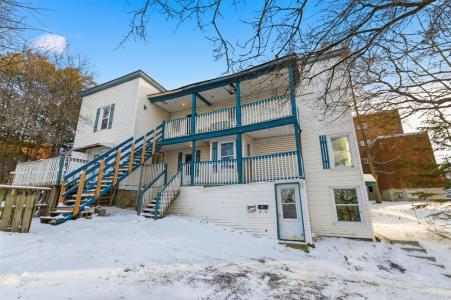 916-920  Rue Worthington, Sherbrooke (Les Nations), Quebec J1H 3V2, Canada