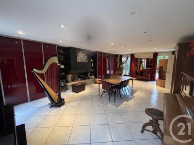 Mennecy, Île-de-France 91540, France