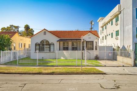 2405 Clyde, Los Angeles, California 90016, USA