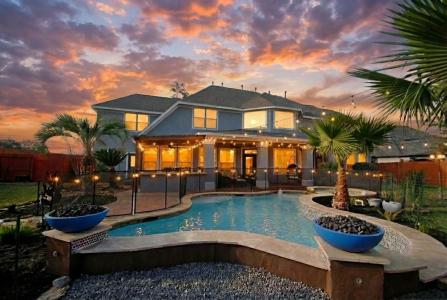 15823 Medina Lake Lane , Cypress, Texas 77429