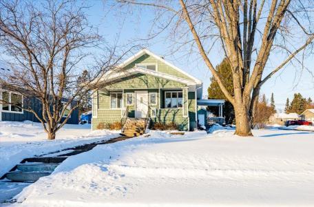 903 10th Ave, Two Harbors, Minnesota 55616, USA