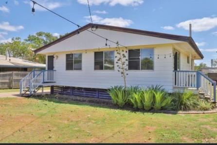 16 Watkins Street, Moranbah, QLD 4744, Australia