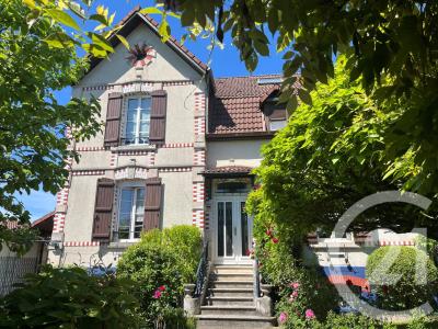 Chaumont, Champagne-Ardenne 52000, France