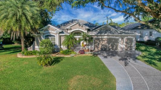 17600 SE 88th Covington Circle, The Villages, Florida 32162, USA