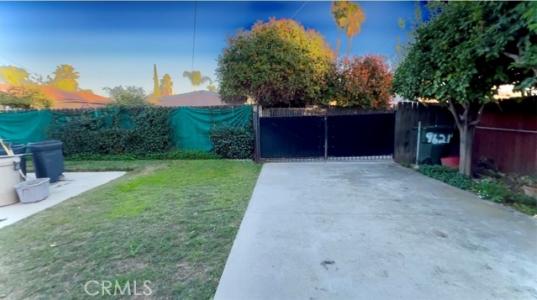 9621 Mills Ave, Montclair, 加利福尼亚州 91763, 美国