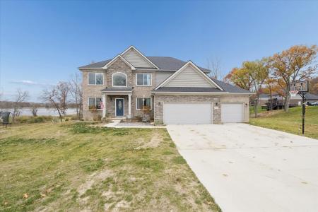 126 Parker, Ortonville, Michigan 48462, USA