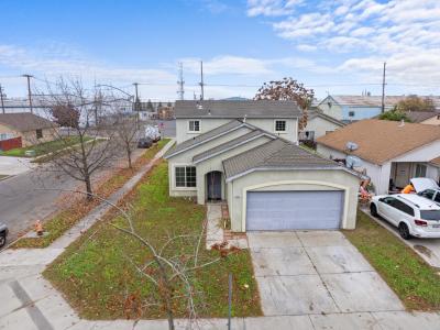 337 Lukas Street, Turlock, California 95380, USA