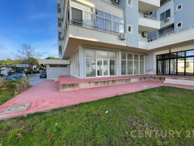 Periferia Vlorë, Vlorë, Albania