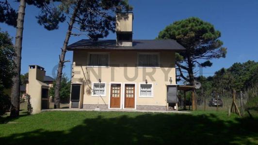 Esparza 664, Valeria Del Mar, Buenos Aires Costa Atlántica 7167, Argentina