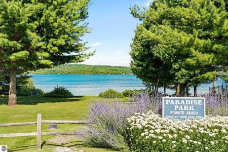 994 Us-31 N, Kewadin, Michigan 49648, USA