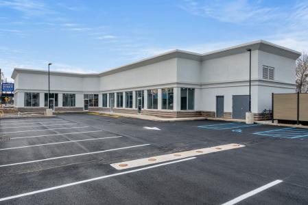 328 Rt 17, Carlstadt, New Jersey 07072, Stati Uniti