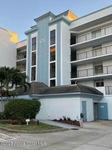 3611 S Banana River Boulevard C-203, Cocoa Beach, Flórida 32931, Estados Unidos