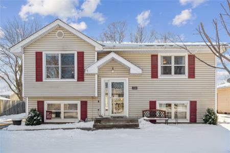 700 NE 6th Street, Grimes, Iowa 50111, USA