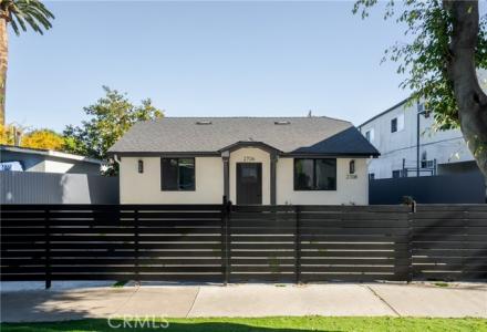 2706 S Cochran, Los Angeles, California 90016