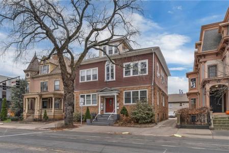 236 Broadway Street, Providence, RI 02903, USA