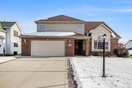 10399 Pike Street, Crown Point, Indiana 46307, USA