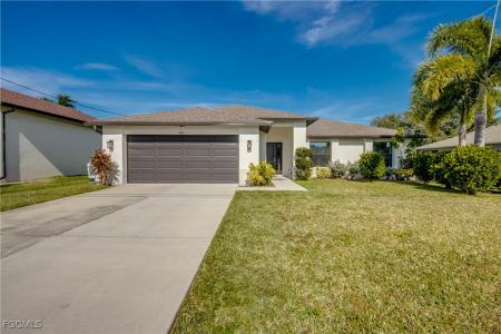 1213 SE 19th Street, Cape Coral, Florida 33990, USA