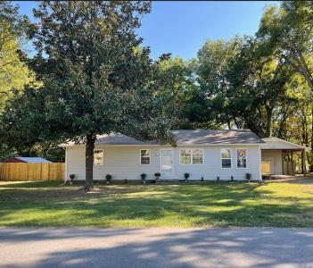 180 Broadway Street, Sulphur Rock, Arkansas 72579, USA