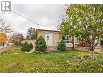 301 BROWNDALE CRESCENT, Richmond Hill (crosby), Ontario L4C 3H9, Canada
