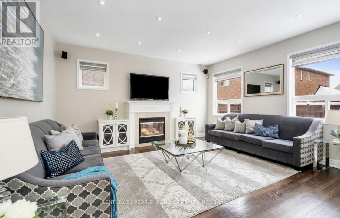 63 NORTHFACE CRESCENT, Brampton (sandringham-wellington), Ontario L6R 2X9, Kanada