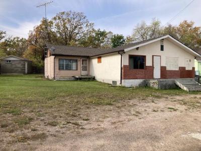 254 GRAND BEACH ROAD, Grand Marais, Manitoba R0E 0T0, Canada