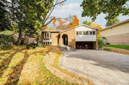 33 SIR BRANDILES PLACE, Markham, Ontario L3P 2Z4, Canada