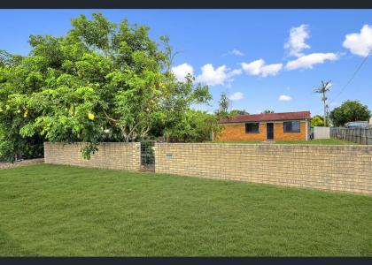 83 Kinch Street, Burnett Heads, QLD 4670, Australia