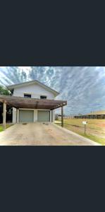 4/11 Macpherson Street, Moranbah, QLD 4744, Australia