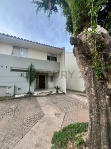 Condominio Las Palmas del oeste 2 , Oeste, Santa Cruz 00001, Bolívia