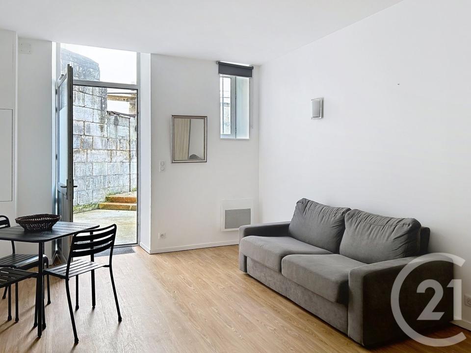 Angouleme, Poitou-Charentes 16000, Francia