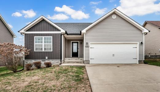 504 Sitka St, Clarksville, Tennessee 37040, USA