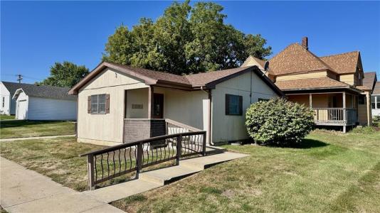 152 E 8 Th Street, Trenton, Missouri 64683, USA