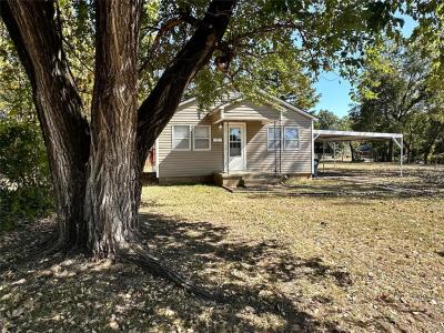 1003 N Minnesota, Shawnee, Oklahoma 74801, USA