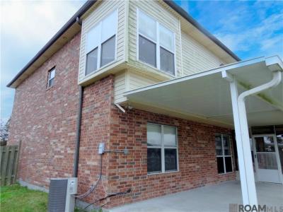 1005 N TOWNSHEND Street, Gretna, Louisiana 70056, USA