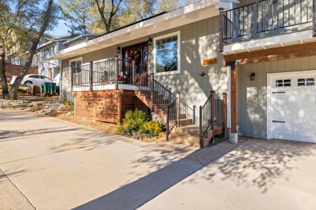 23523 Shadow Dr, Auburn, California 95602