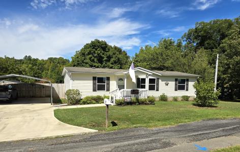 620 Hitchcock Avenue, Etowah, Tennessee 37331, USA