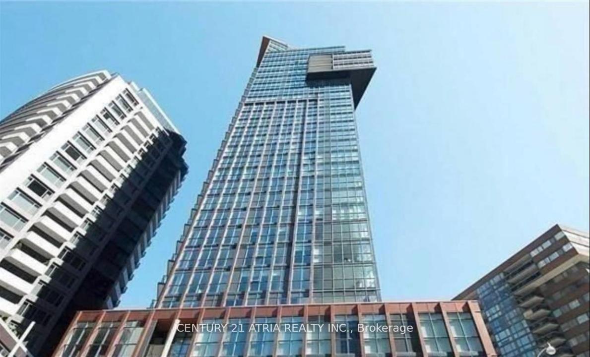 32 DAVENPORT ROAD, Toronto, Ontario M5R 0B5, Canada