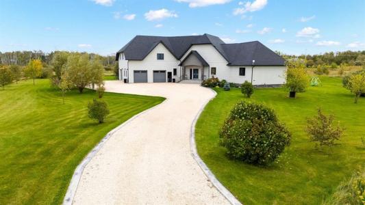 76 TALL GRASS ROAD, Ste Anne Rm, Manitoba R5H 0C1, Canada