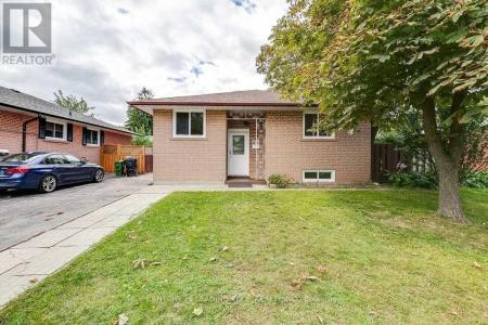 60 MORNING DEW ROAD, Toronto (west Hill), 安大略省 M1E 3X3, 加拿大