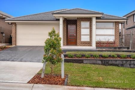 13 Allen Street, Oran Park, NSW 2570, Australia